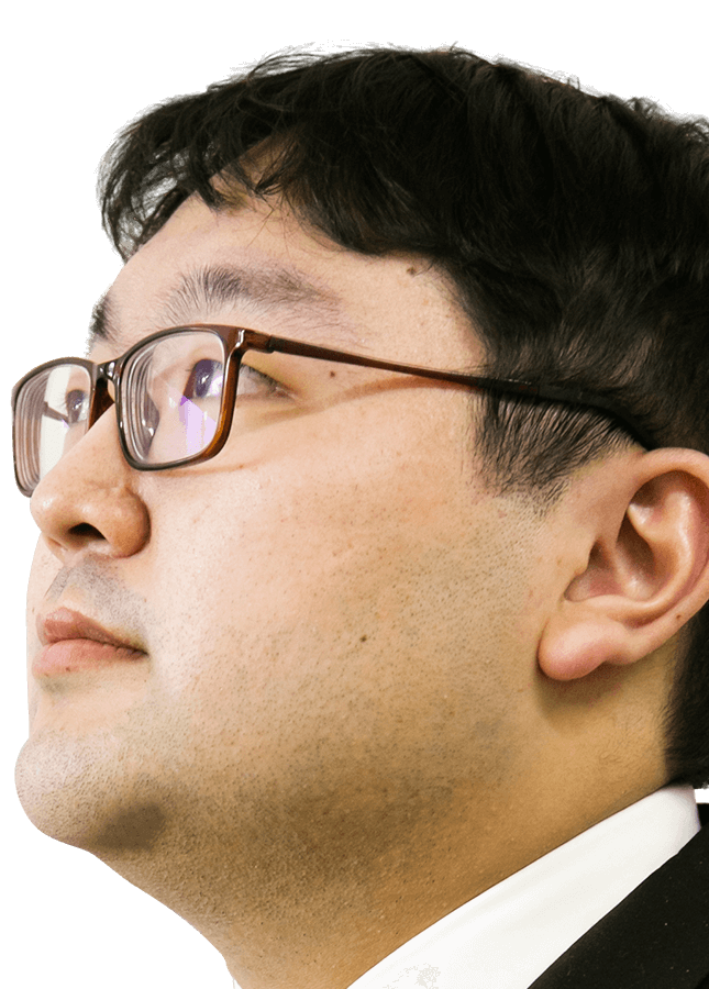 メインビジュアル 社員の顔3